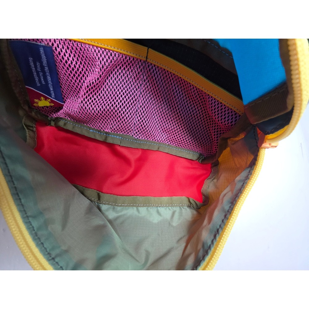 Cotopaxi Kapai 1.5L Hip Pack Del Dia Multicolor Waist Bag St Charles Logo! Rare - Picture 10 of 16